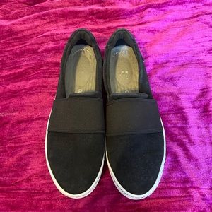 Clarks Size 8